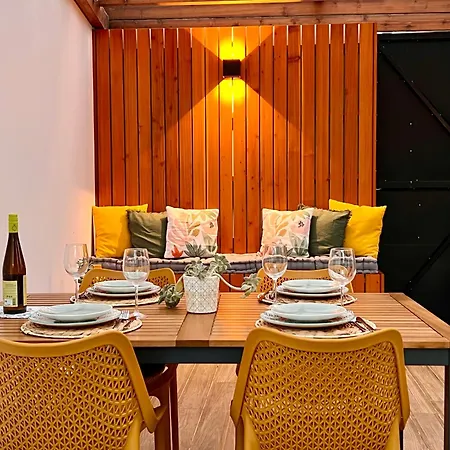 Domus Vallis בית נופש